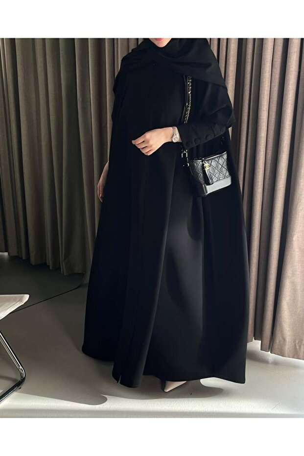 عبايه ترضى غرورك