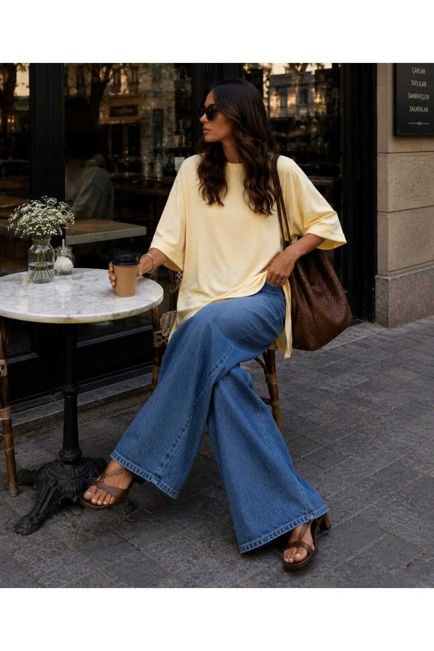 Women's Modal Textured Crew Neck Loose Oversize Summer T-Shirt with Side Slits