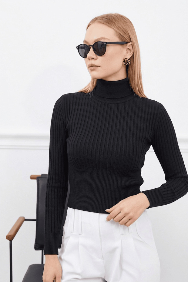 Ribbed Turtleneck Slim Fit Knitwear Sweater