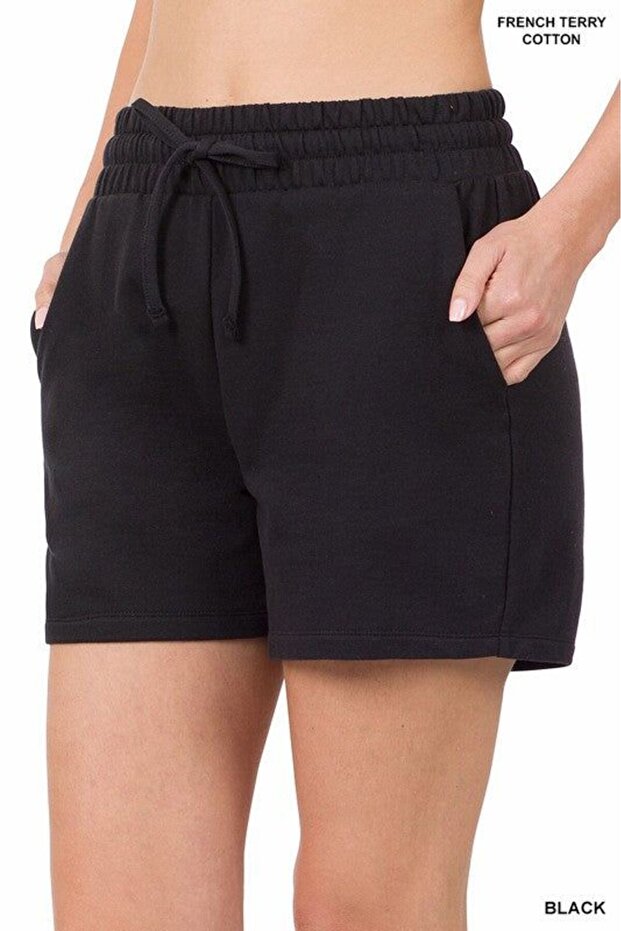 شورت وبرمودا سوداء سادة مريحة ومقاس كبير