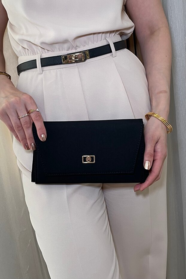 Women's Black Clutch Bag - Hand and Shoulder Bag with Chain Strap