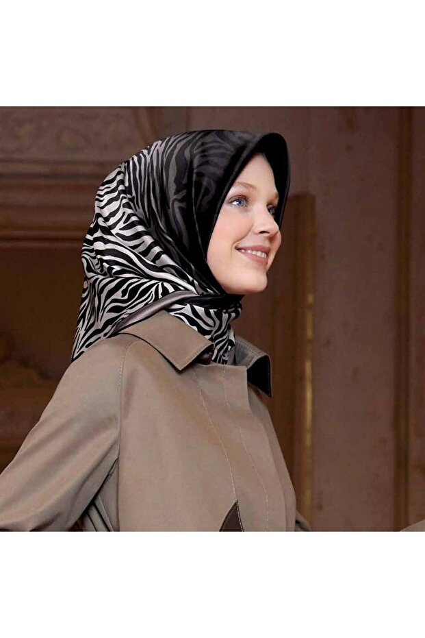 Twi̇ll Silk Scarf Nostalgia Series 8654D04-20