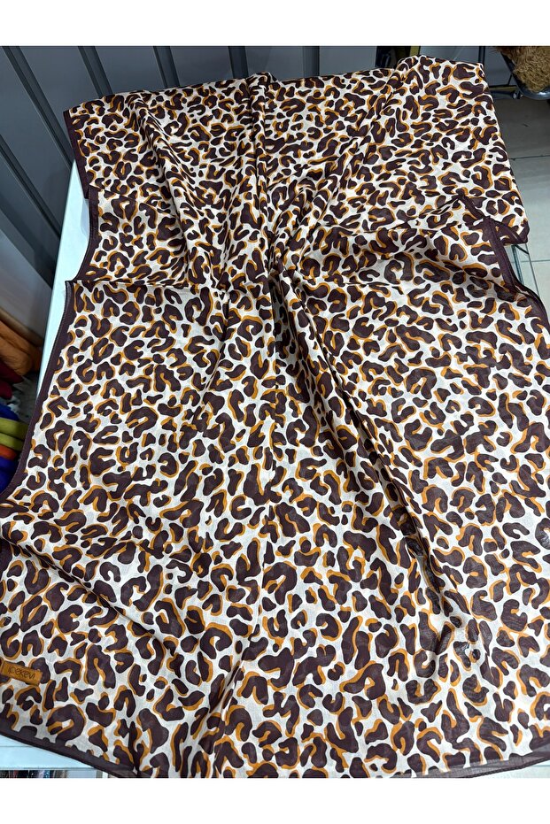 100% Cotton Shawl Leopard