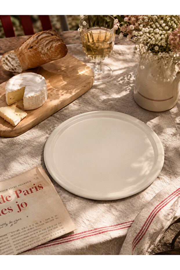Cream Stainless Steel Round Presentation and Serving Plate 22 cm Cake Fruit Breakfast Serving Plate