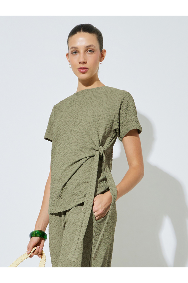 Green Textured Tie-Knot Detail T-Shirt
