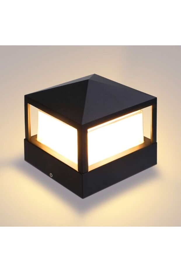 Aluminum waterproof gate/post pillar light.