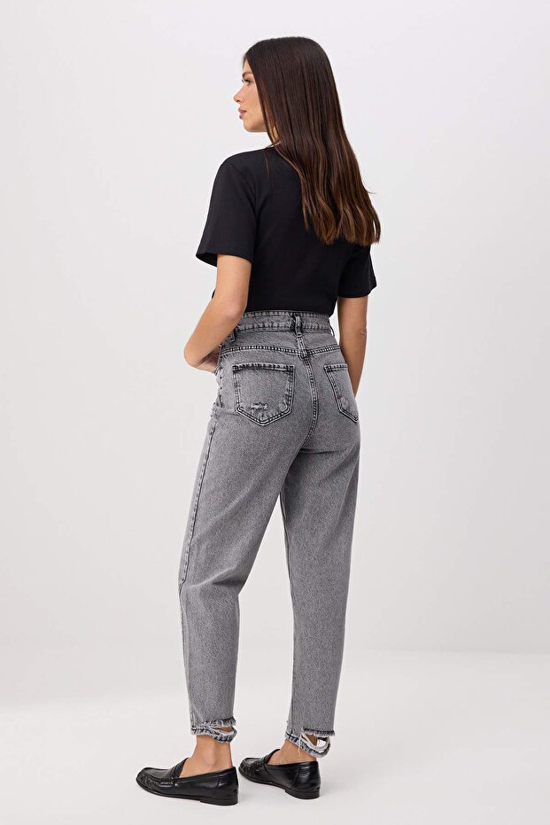 Gri Yüksek Bel %100 Pamuk Non-Stretch Mom Jeans TWOSS26JE00360 - 4