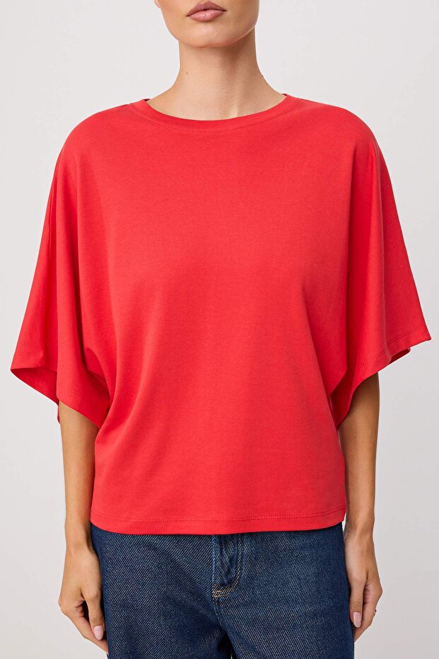 Kırmızı Oversize/Geniş Kalıp Düşük Kol Kısa Kollu Soft Touch Örme T-shirt TWOSS26TS00221 - 3
