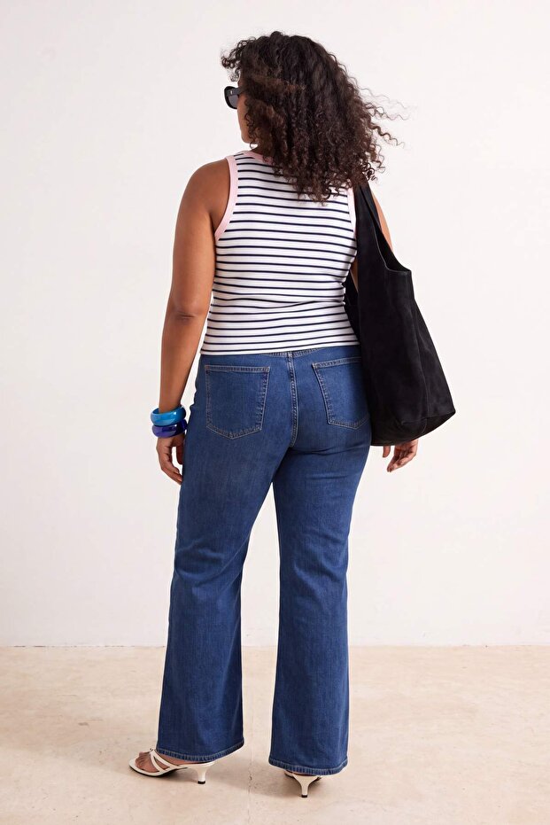 İndigo Yüksek Bel Esnek Kumaş İspanyol Paça Flare Fit Büyük Beden Jeans TBBAW23JE00001 - 3
