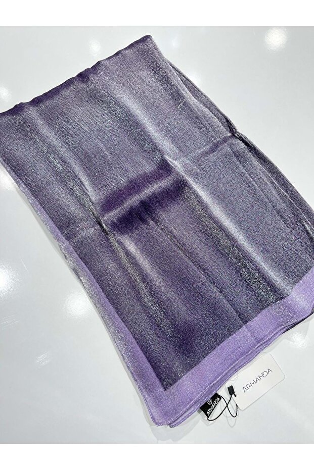 شال أرماندا جاكار - 2