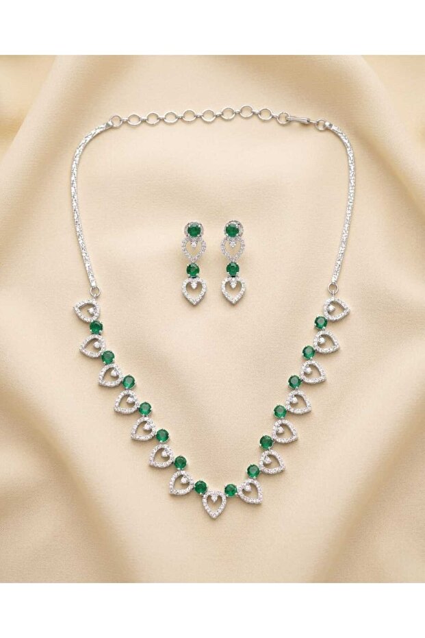 AD - Emerald Stone Heart Design Necklace Set