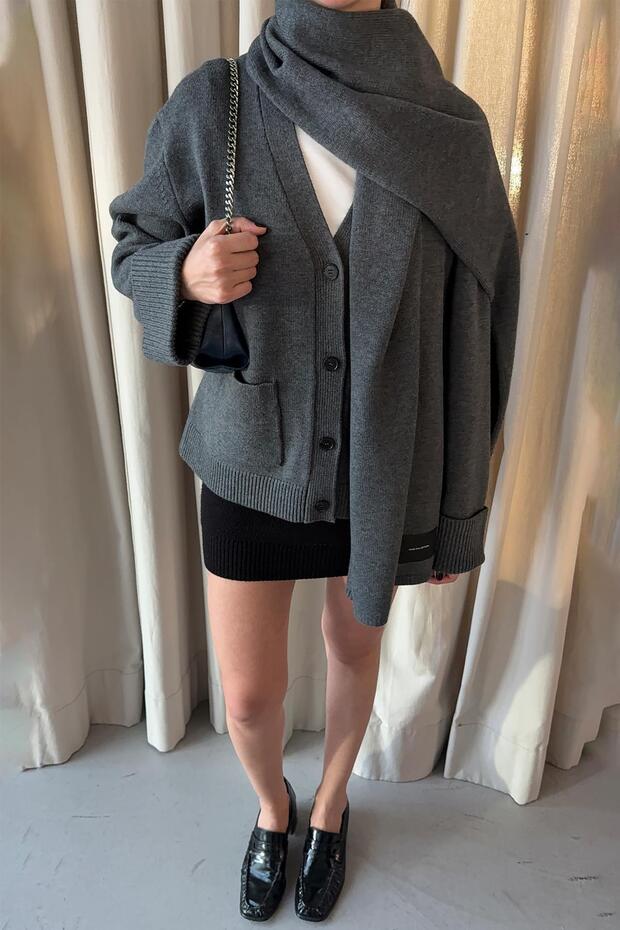 Gray Ura Knitwear Buttoned Cardigan
