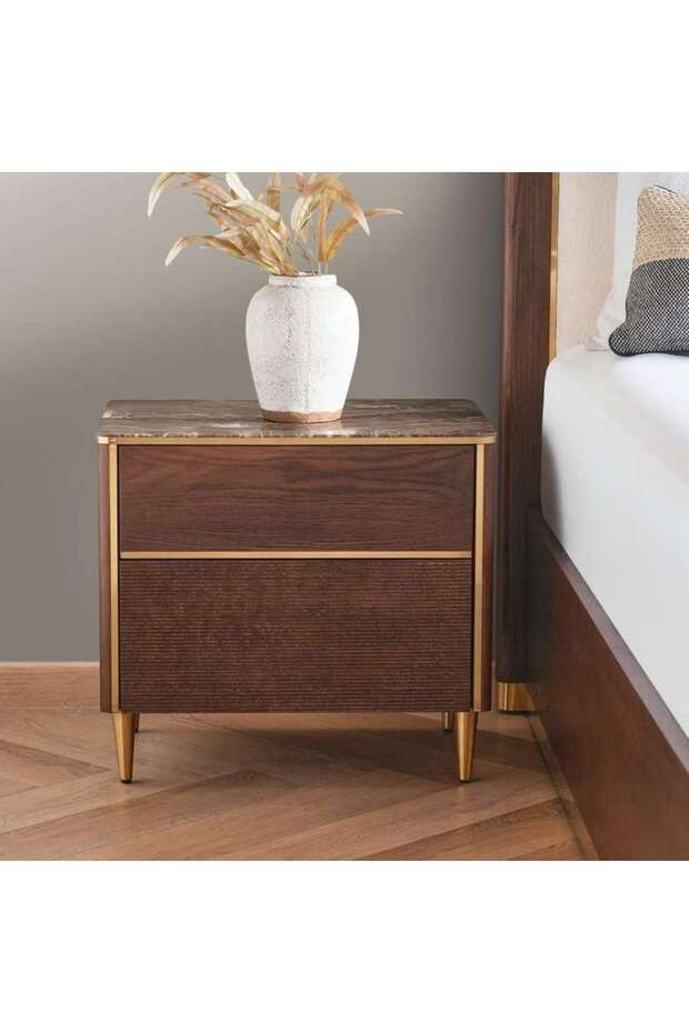 Casavelle 2-drawer Nightstand - Walnut