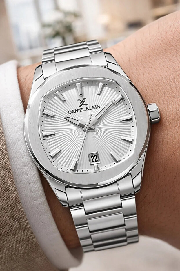 Men's Wrist Watch – Steel Case, Jubilee Band, with Calendar, 44mm White Dial Zmdk1