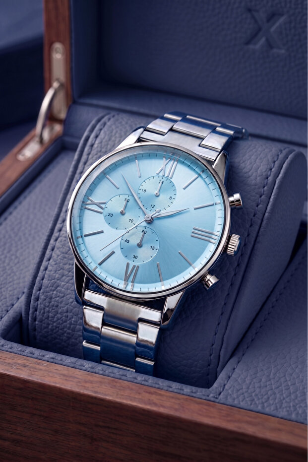 Silver Baby Blue Men's Wristwatch - a Gift for Your Loved One with a Stylish Box