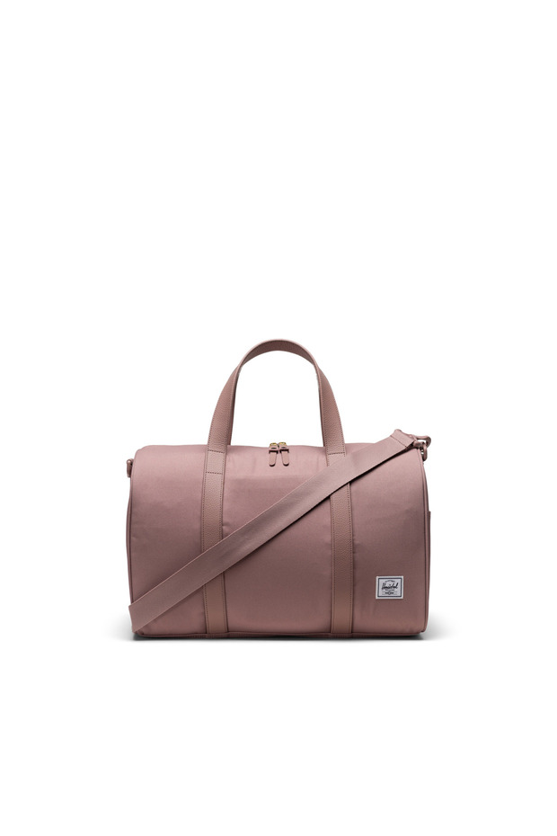 Herschel Novel ™ Duffle | Water Repellent Fabric Travel and Sports Bag, 26.5 L