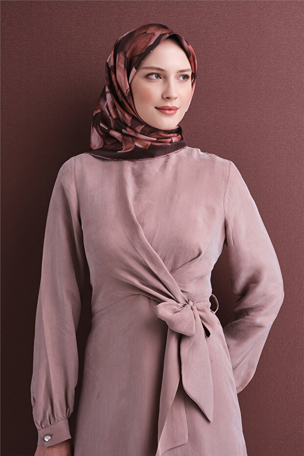 وشاح من الحرير الخالص 9632D 55