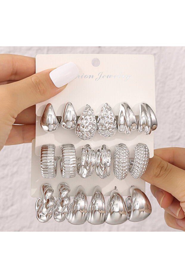 أقراط دائرية هندسية من Silvery1 بتصميم على شكل قطرة ماء على شكل حرف C بتصميم مثلث