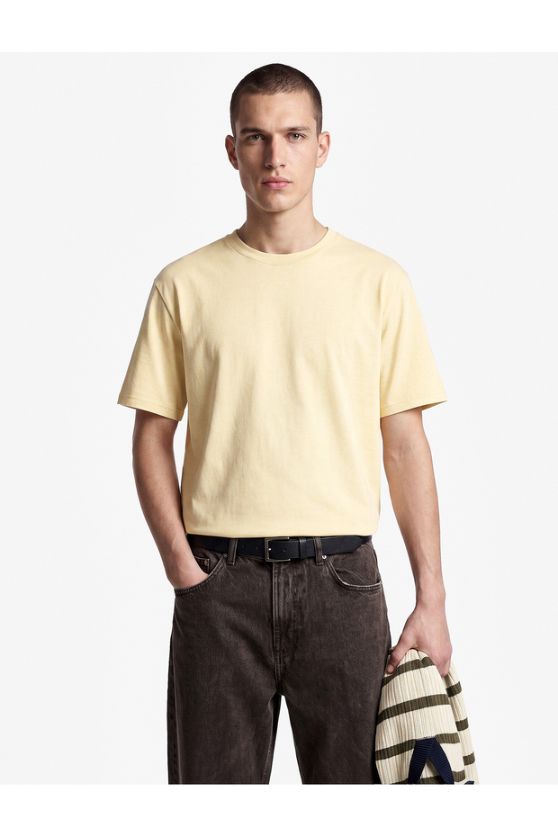 Regular Fit Crew Neck Cotton Tok Fabric Short Sleeve Basic T-Shirt