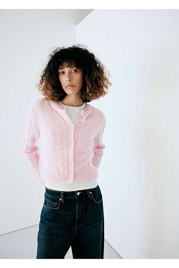 Cable-knit cardigan