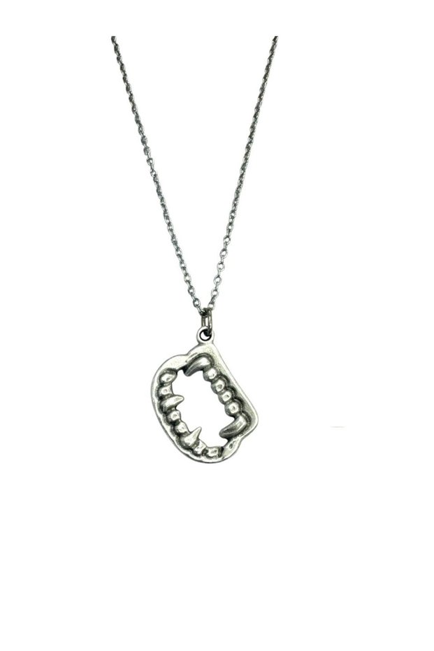 Vampire Fangs Necklace – 60 cm Chain – Gothic Themed Jewelry