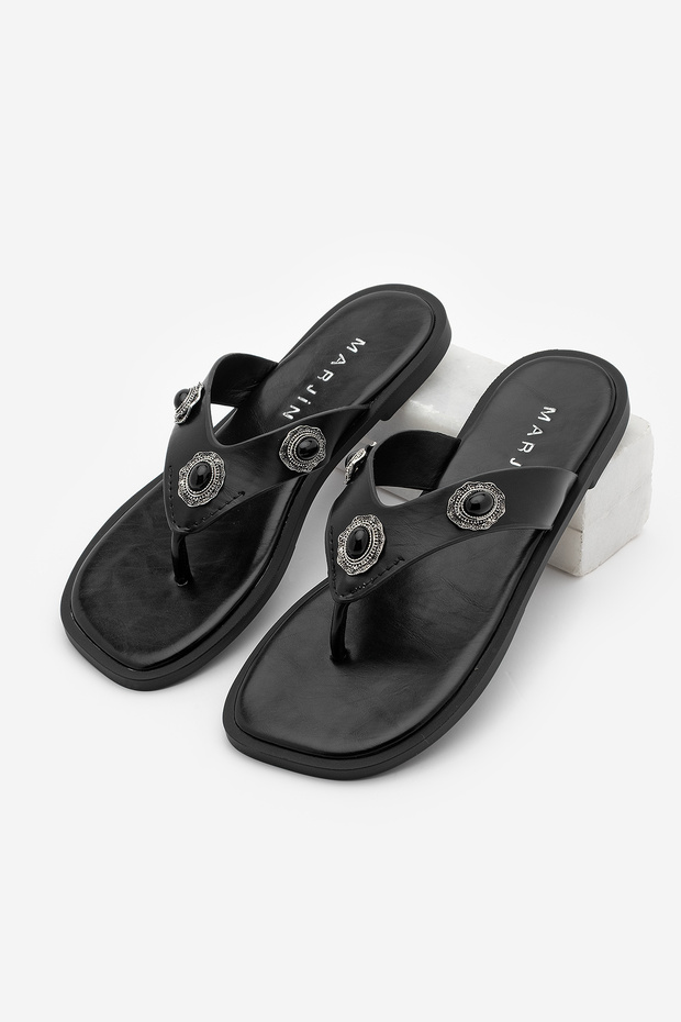 Women's Flip-Flops with Thick Straps and Ethnic Buckle, Casual Slippers, Vontis Black