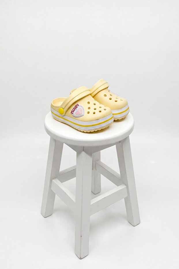 Heart Kids Sabo Slippers Yellow 25/30