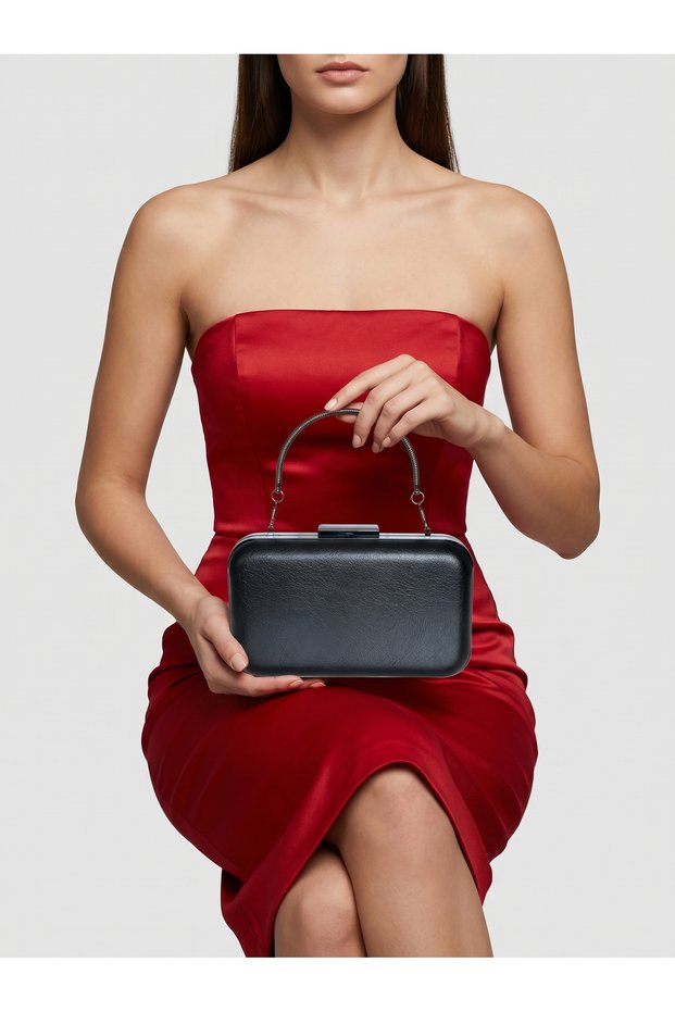 Black Wrinkled Matte Leather Women's Evening Dress Bag with Black Handle Detail for Wedding Engagement Graduation