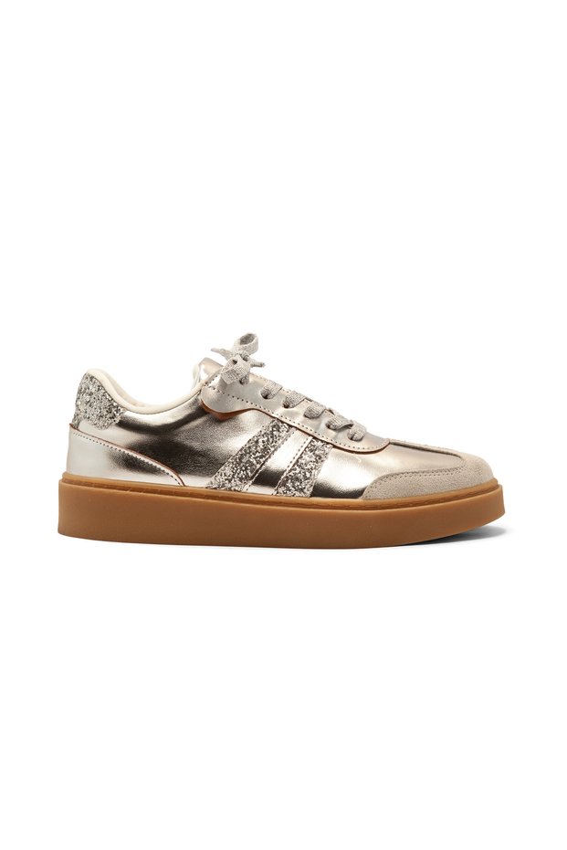 Frm 100 Pul Detailed Flat Sole Sports Shoes