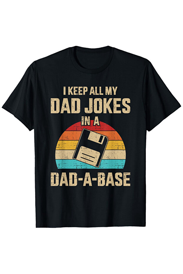 تي شيرت رجالي بتصميم ريترو من Dad Joke
