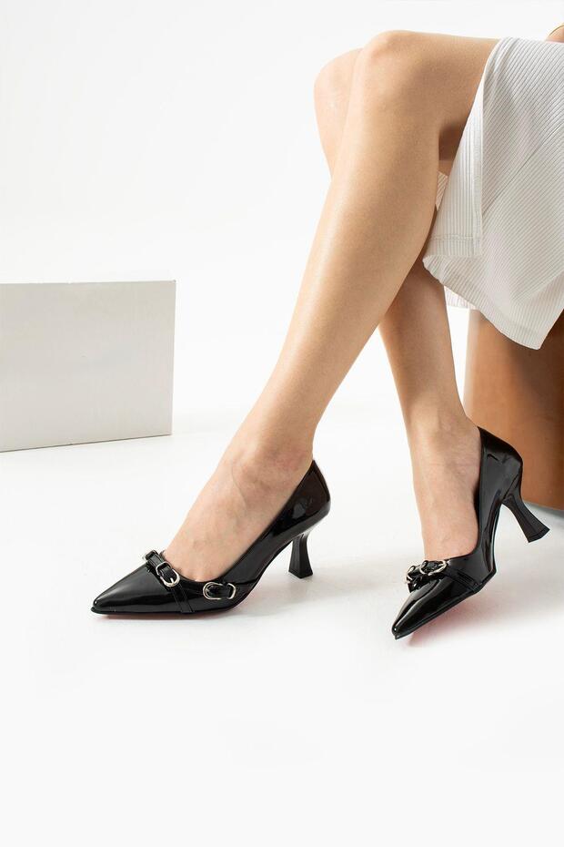 New Season Classic Heeled Shoes Black Patent Leather Heel Height 7 cm