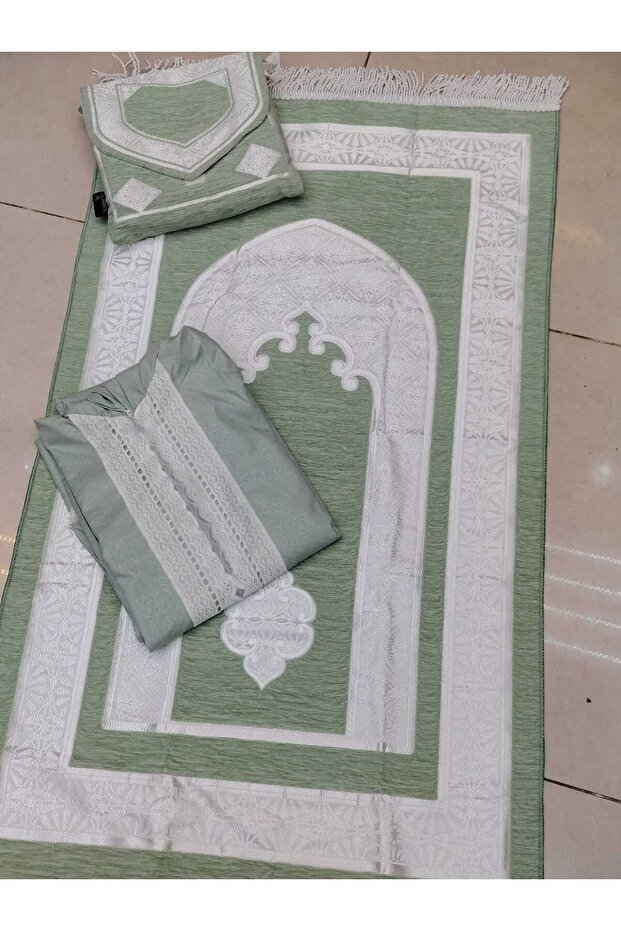 prayer rug