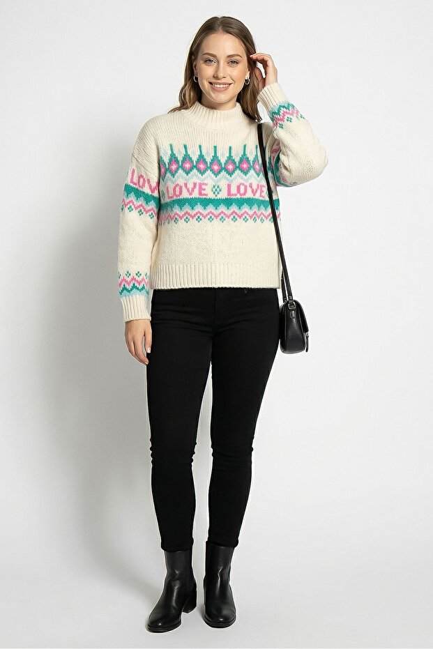 Women Knitted Long Sleeve Sweater, Off White