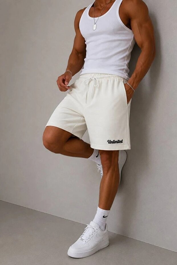 شورت أساسي أبيض للرجال بتفاصيل مطرزة LS-92047