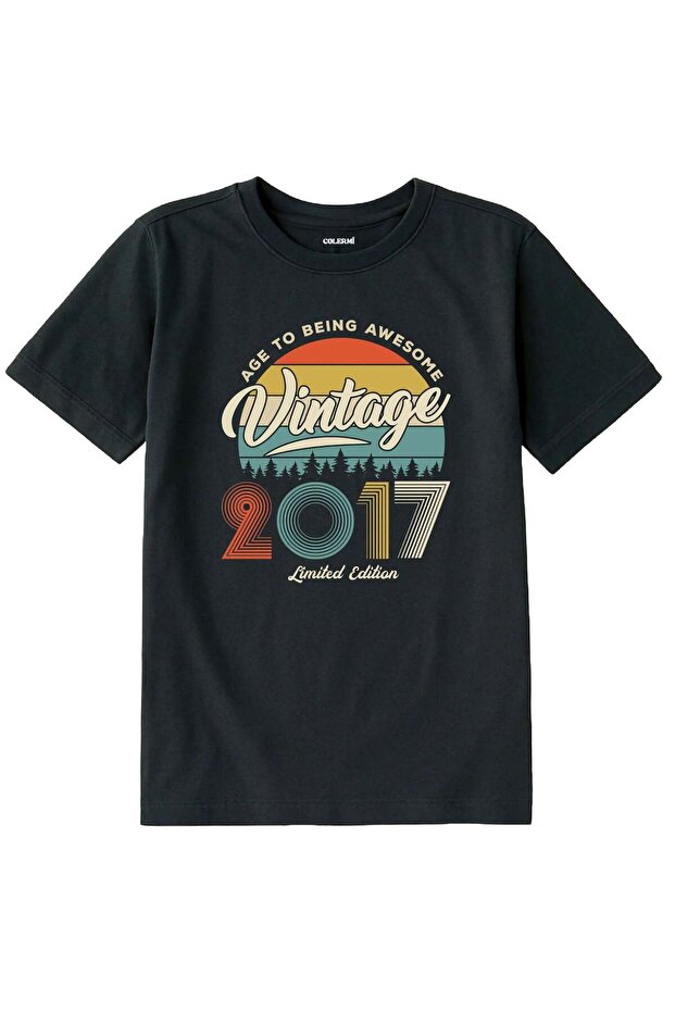 Vintage Kids' T-Shirt – 2017 Birth Year Design
