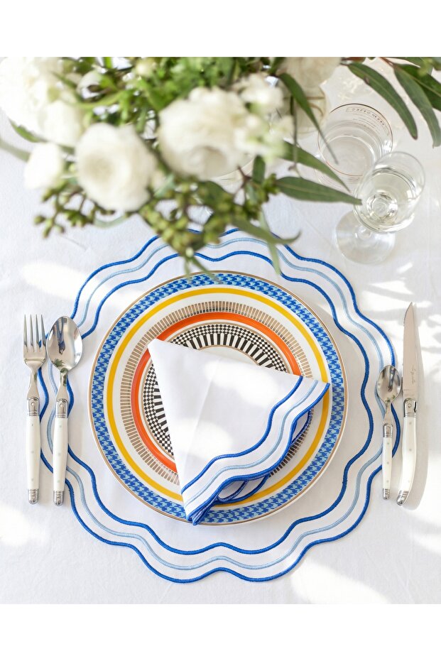 6-Piece White Mira Linen American Service Supla | Stain Resistant | Modern Table Decor