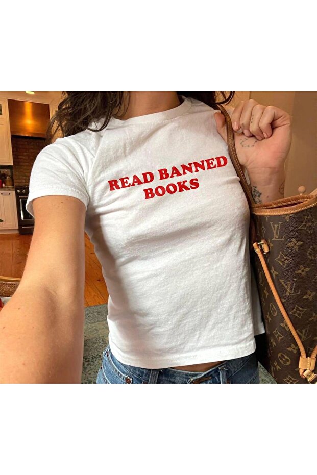 Read Banned Books Printed Women's Body Tee