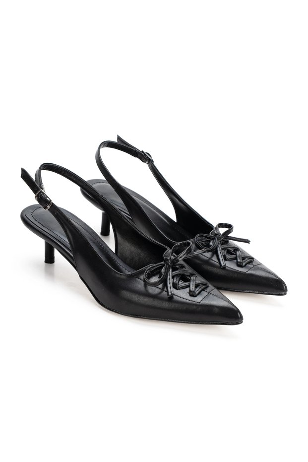 Women's Black Lace-Up Ribbon Detailed Pointed Toe Low Heel Shoes