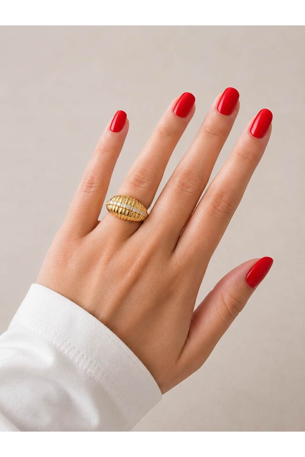 Special Series Zircon Stone Detailed Curved Ring