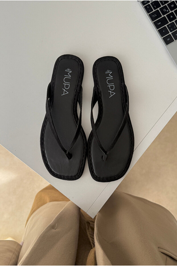 Women's slippers black suede