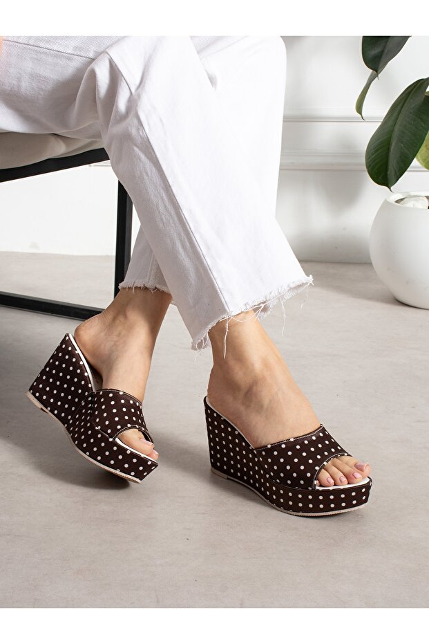 Cozy Brown Polka Dot Wedge Heeled Women's Slippers