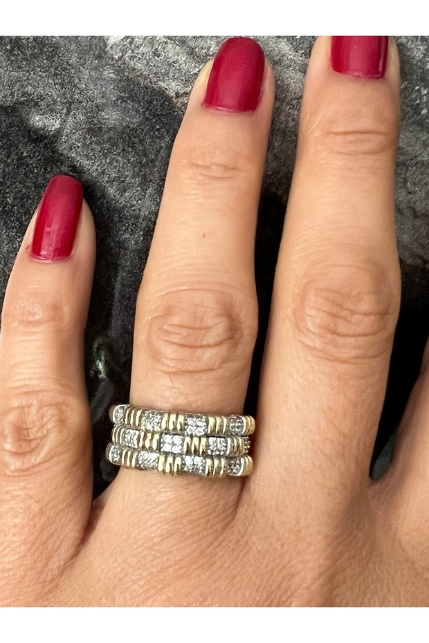 High Quality Vip-Elite Zircon Ring