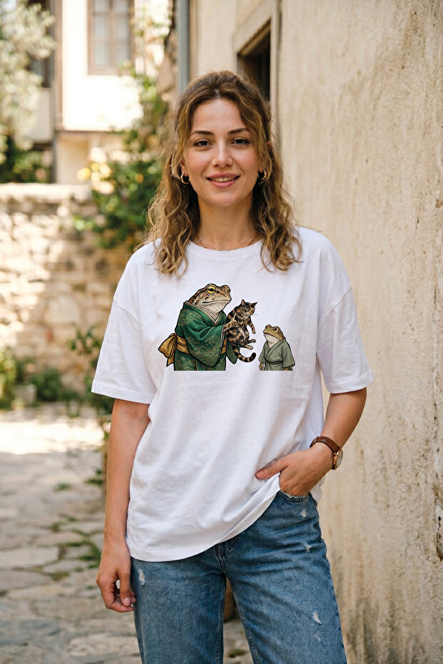 Unisex Samurai Frog and Cat Printed T-Shirt Oversize White T-Shirt