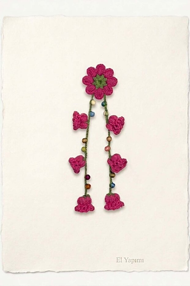 Hand Knitted Flower Patterned Bow Clasp