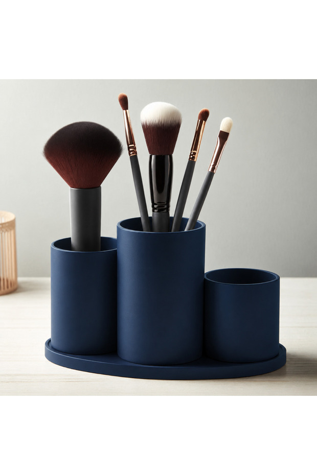 Makeup Brush Organizer with 3 Compartments, Pen Holder and Cosmetic Organizer Desktop Stand