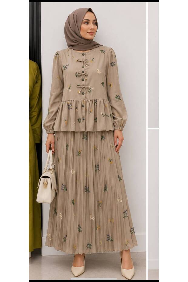 4880 Embroidered Strawberry Shirt and Skirt Set