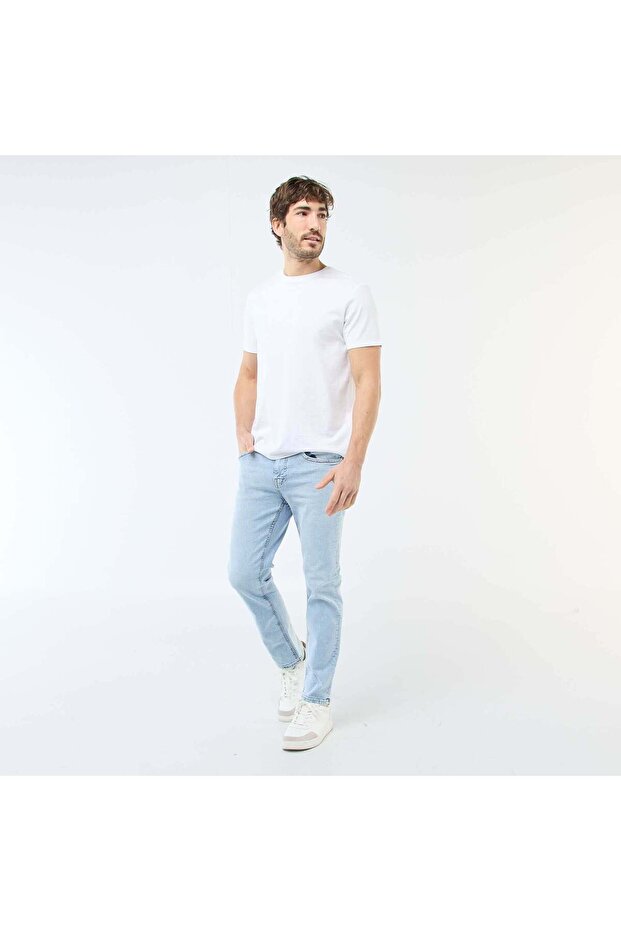 بنطال جينز بقصة Slim-fit - L32 أزرق