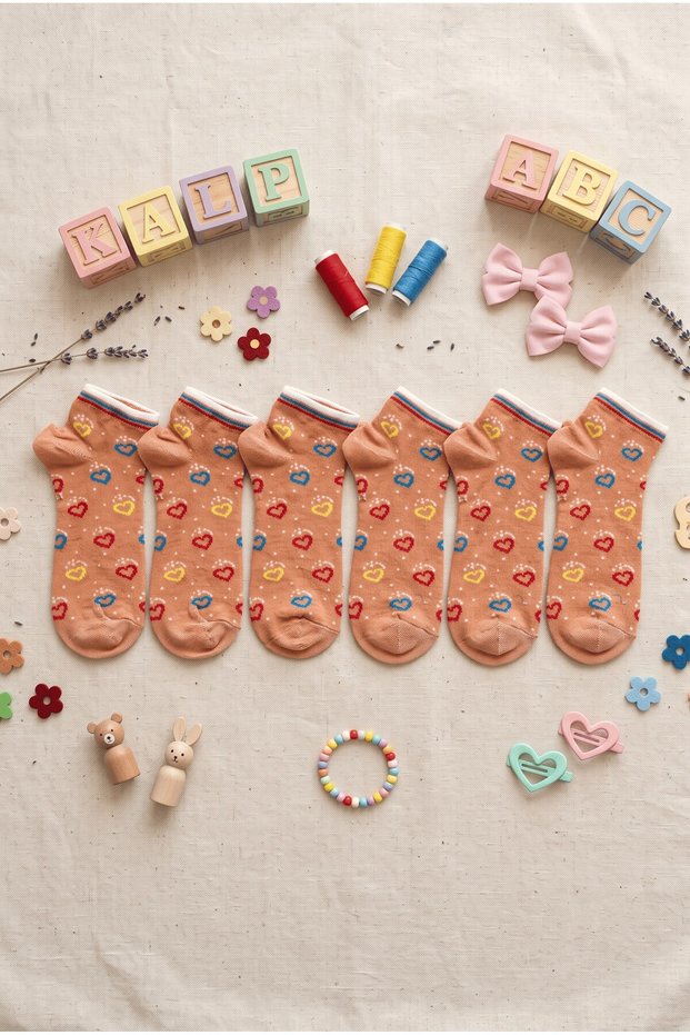 Girl's Orange 11-12 Years Old Heart Figured 6-Piece Booties Socks Set