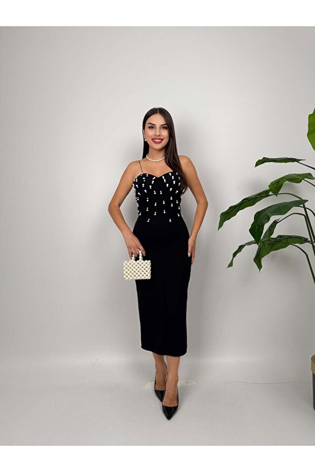 Women's Black - Black Slim-Fit Midi Dress with Thin Straps and Stone Accessories, Heart Collar
