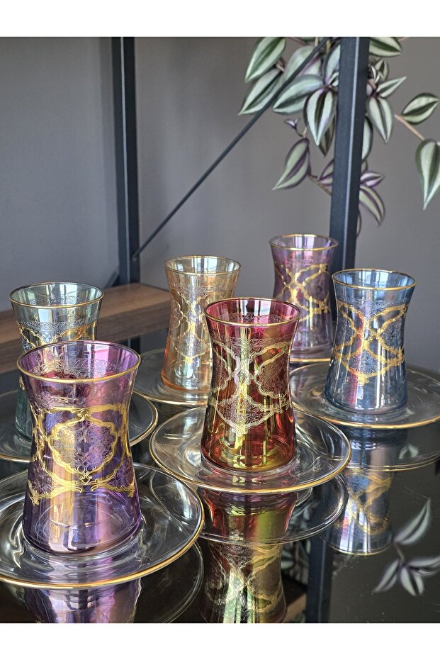 Handmade Crystal Gemma Mixed Lustered 24K Gold Embellished 12 Piece Presentation Tea Set